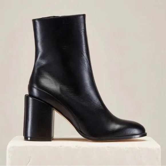 Dear Frances Shoes - 🖤 Cult Favorite Dear Frances Spirit Boot - Size 38.5